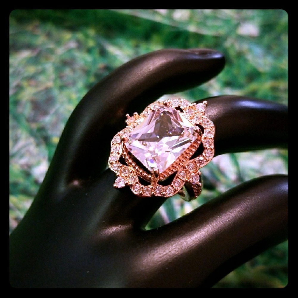 Rose Gold Ring, Size 6, Big Centerstone Rhinestone